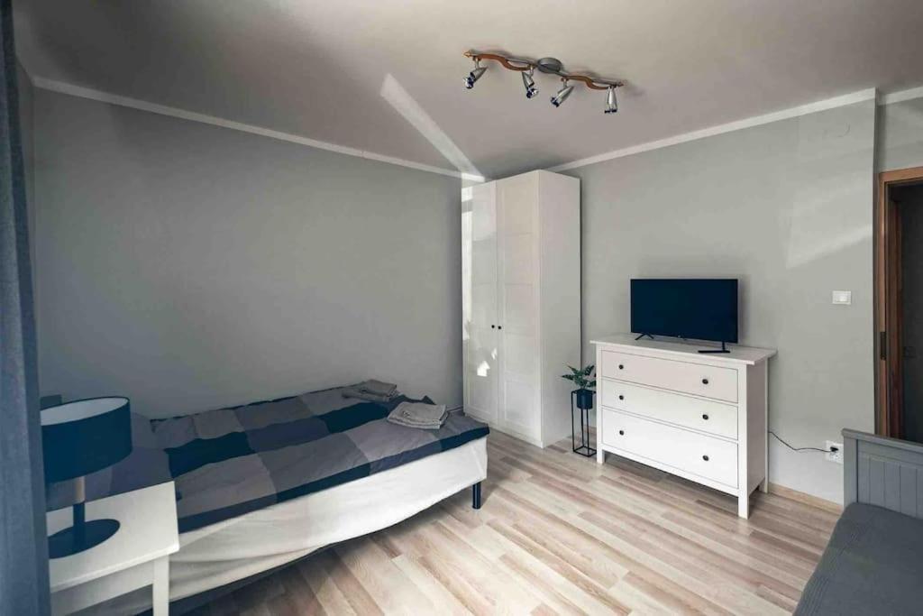 Apartament Quattro, Duszniki-Zdroj ดุสนิกิ สดรอย ภายนอก รูปภาพ