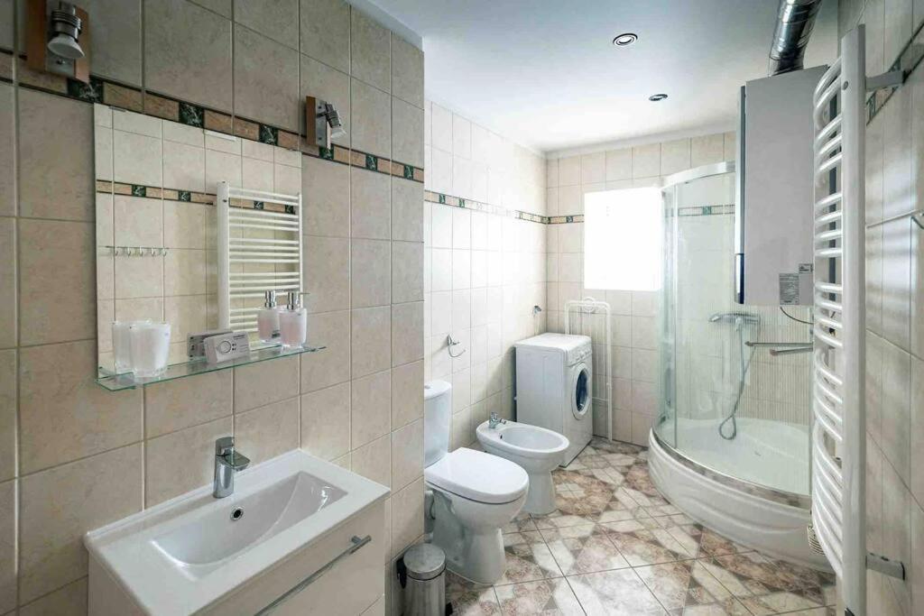 Apartament Quattro, Duszniki-Zdroj ดุสนิกิ สดรอย ภายนอก รูปภาพ