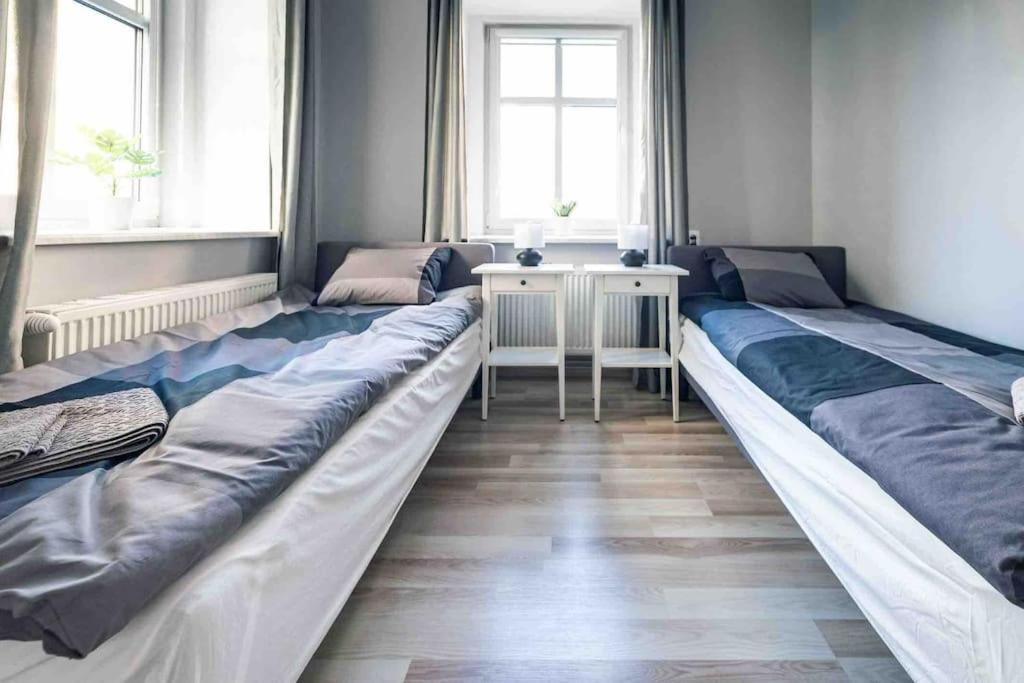 Apartament Quattro, Duszniki-Zdroj ดุสนิกิ สดรอย ภายนอก รูปภาพ